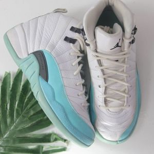 Nike Air Jordan 12 Blue Aqua White Sneaker 002321 size 5.5youth/7womens